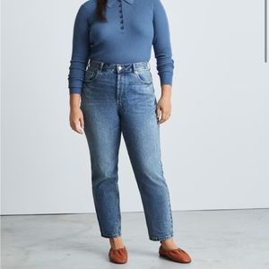 EVERLANE Straight Leg 90’s Cheeky‎ Button Fly Jeans
